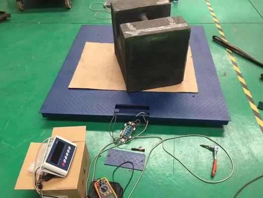 Waterproof Corrosion Resistant Industrial Floor Scales Perfect For Harsh Environments